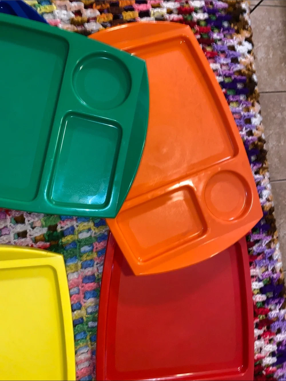 Vintage Plastic Snack/Picknick and Activity Tray - Multi-Color Set of 5